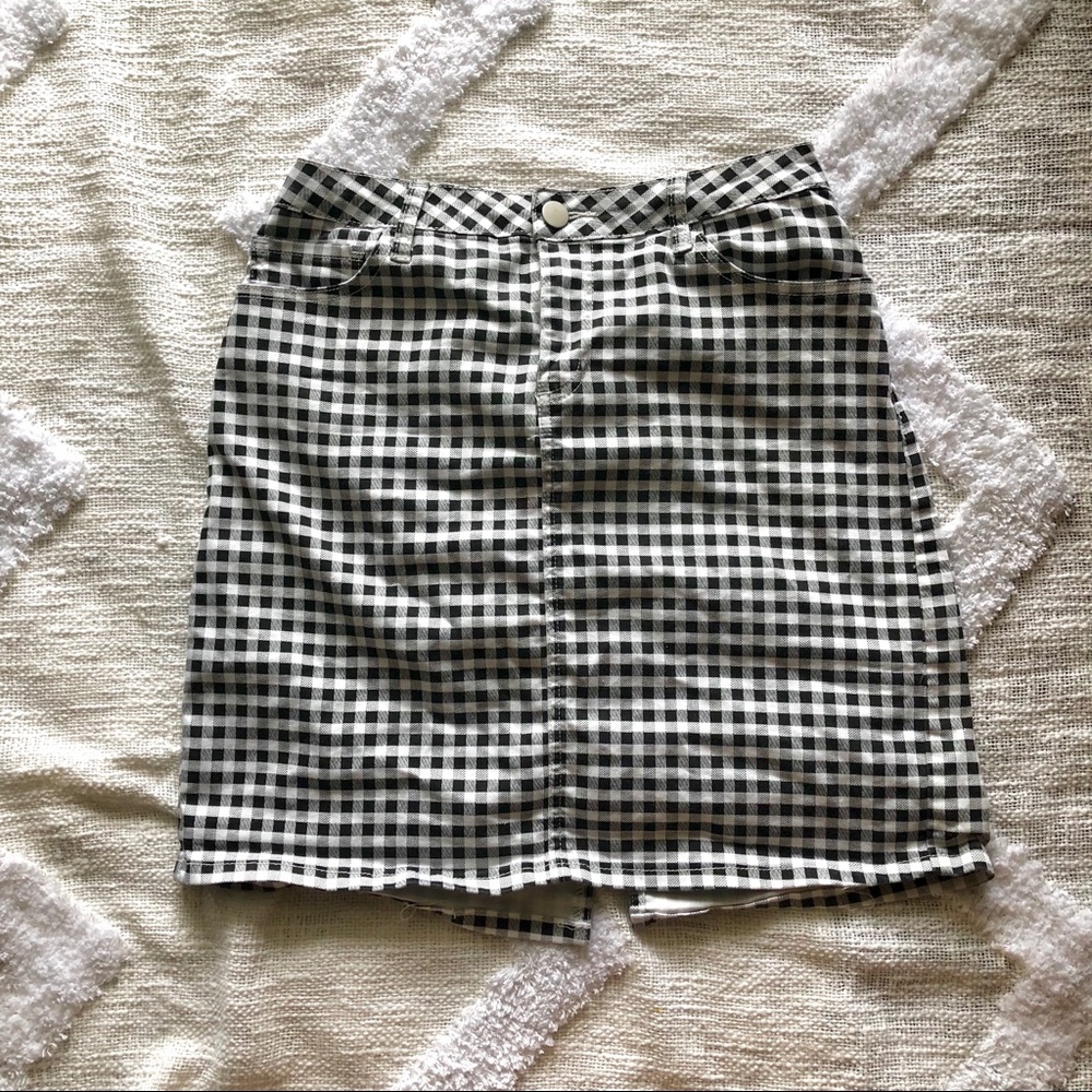 Black and white gingham skirt